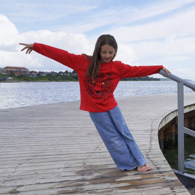 T-SHIRT KIDS LONG SLEEVED TIGER RED