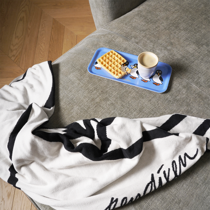 SERVING TRAY PENGUIN 15X32 CM